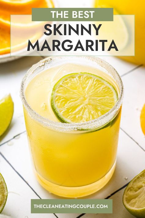 The best skinny margarita recipe that is so simple to make. Easy, fresh, low calorie and delicious - this is perfect for a healthy cocktail! Made with agave, you can serve it on the rocks for one or make a pitcher! Healthy Margarita, Easy Margarita, Healthy Cocktails, Mocktail Recipes, Easy Cocktail, Spicy Margarita, Healthy Strawberry, Beverage Recipes, Healthy Drink