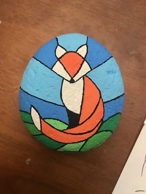 Fox Rock Painting Ideas, Barbie Rock Painting, Sunset Painted Rocks, Fox Rock Painting, Fox Painted Rock, Painting Rocks Ideas Easy, Small Rock Painting Ideas, Diy Rock Art, Painted Rock Animals