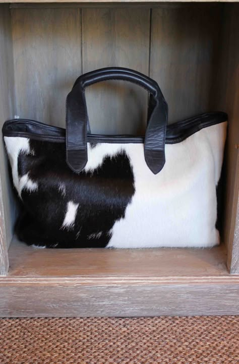 Beautiful handmade in Kent Cowhide bags. http://ensorinteriordesign.co.uk/contact-us.php #cowhide #bags #fashion #style #kent My Style Bags, Cowhide Bag, Fur Bag, Bags Fashion, Work Bags, Cool Items, White Fashion, Cute Bag, Fashion Handbags