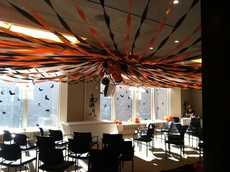 Elementary School Halloween Dance Decorations, Ceiling Streamer Decorations, Halloween Streamers Decorations, Halloween Decorations Ceiling, Halloween Streamer Ideas, Streamers Decorations Ceiling, Halloween Basement, Halloween Dance Decorations, Halloween Ceiling Decorations