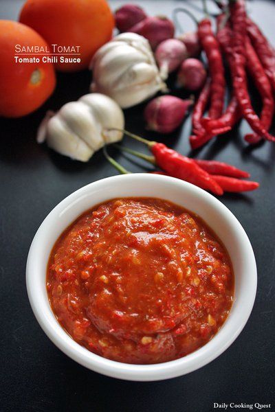 Tomato Chili, Sambal Recipe, Hot Sauce Recipes, Indonesian Cuisine, Cooking 101, Fit Food, Malaysian Food, Fried Tofu, Indonesian Food