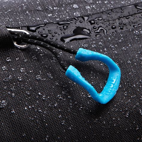 Zipper, water proof, fabric, blue Sportswear Details, Crochet Market, 타이포그래피 포스터 디자인, Camera Bags, Bag Collection, Clothing Details, The Design Files, Color Tone, Market Bag