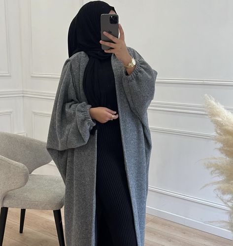 Winter Niqab Outfits, Zimski Outfit, Winter Abaya Outfits, Halal Outfits, Winter Abaya, Ramadan Abaya, Hijabi Mode, Abaya Outfit, Winter Mode Outfits