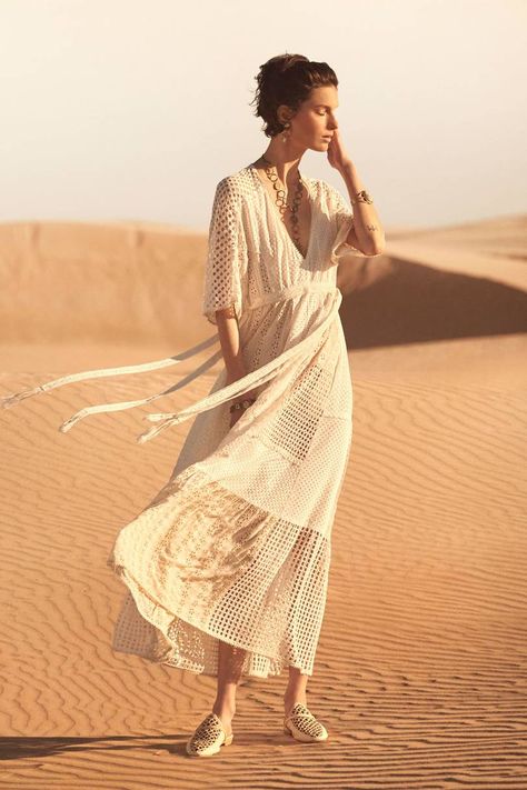 Zara Spring/Summer 2019 Collection Confirms The Colour Of The Season | Glamour UK Zara Spring, Cream Maxi Dress, Zara Summer, Desert Fashion, Glamour Uk, Shades Of Beige, Summer Trends, Hippie Style, The Desert