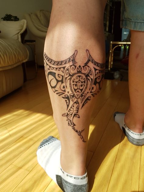 Manta Ray Tattoo Polynesian, Maori Stingray, Manta Ray Back Tattoo, Manta Ray Tattoo, Butterfly Tattoos Images, Stingray Tattoo, Ray Tattoo, Hawaii Tattoos, Dove Tattoos