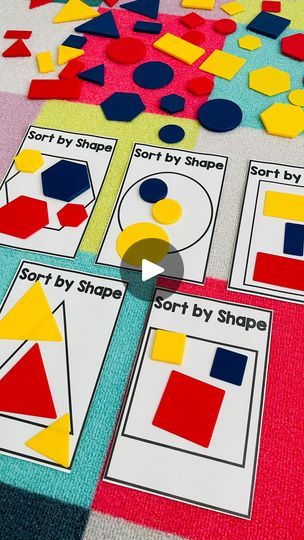 Comparing Shapes Kindergarten, Fall Shapes Preschool, Size Sorting Activities For Preschool, Kindergarten Sorting Activities, Shape Sorting Activities, Prek Teacher, Sorting Mats, Shape Sort, Nursery Activities