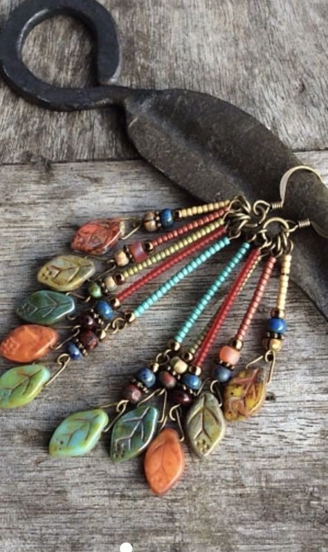 Diy Boho Jewelry, Czech Beads Jewelry, Collar Hippie, Diy Armband, Nice Jewelry, Handmade Jewelry Earrings, Earrings Inspiration, Homemade Jewelry, Work Jewelry