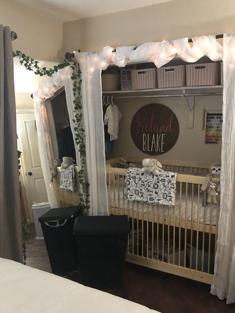 Preparing for our grand daughters visit!! Baby Room With Parents, Baby Shared Room With Parents, One Bedroom Apartment With Baby, Shared Baby Room With Parents, Mom And Baby Room Shared Ideas, Toddler And Baby Shared Room, Guest Room Nursery, Shared Baby Rooms, Tiny Guest Room