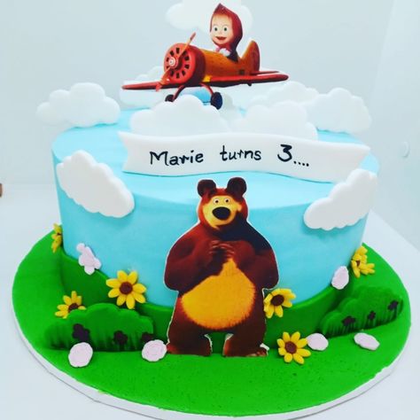 Masha And The Bear Cake, Bear Cake, Masha And The Bear, Apple Design, Bear Cakes, Small Cake, Cake Designs Birthday, Girls Birthday, Cute Cakes