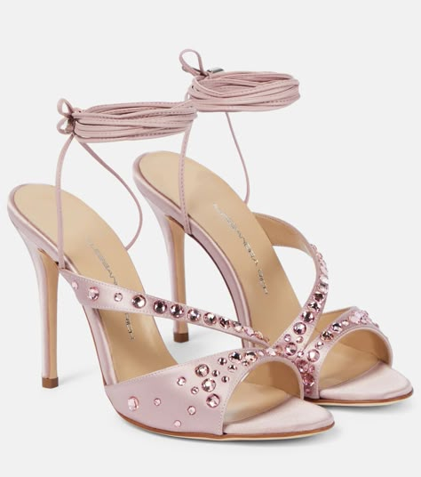 Satin Sandals, Alessandra Rich, Fancy Shoes, Shoe Inspo, Aesthetic Shoes, Pink Heels, Carrie Bradshaw, Shoe Closet, Pretty Shoes