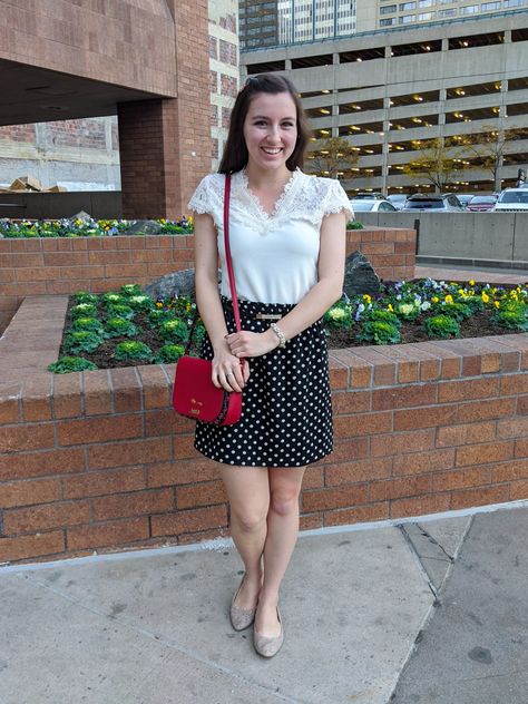 Red Polka Dot Top Outfit, Polka Dot Top Outfit, Elvis Costume, Top With Skirt, Teacher Wear, Casual Chic Spring, Olive Skirt, Grace And Lace, Red Purse