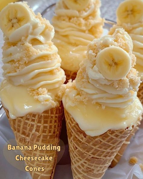 Banana Pudding Cones, Banana Pudding Packaging, Banana Pudding Cheesecake Cones, Banana Pudding Tacos, Stuffed Cones, Banana Pudding Cheesecake Recipe, Recipe For Banana Pudding, Cone Treats, Dessert Sandwiches