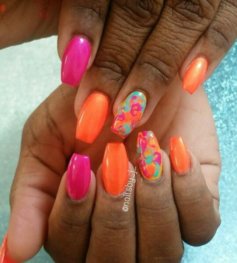 Short Summer Nails 2023, Summer Nails 2023 Color Trends, Nails 2023 Color Trends, Neon Coral Nails, 2023 Color Trends, Coral Nails With Design, Summer Nails 2023, Beach Nail Designs, August Nails