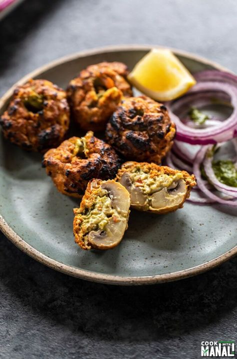 Tandoori Mushrooms Tandoori Mushroom, Mushroom Tikka, Veg Restaurant, Stuffed Mushroom, Food Advertising, Menu Restaurant, Tandoori Chicken, Meatballs, Food And Drink