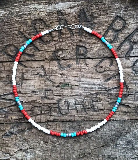 Glass E Beads Bracelet, Western Beaded Bracelet, Christmas Seed Bead Bracelets, Western Seed Bead Necklace, Country Bracelets, Sead Bead Necklace, Ag Projects, Pony Bead Jewelry, Sea Beads