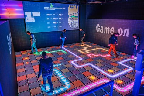 the netherlands institute for sound & vision - Tinker Imagineers Arcade Architecture, Game Booth, Gaming Center, Interactive Exhibition, Built In Furniture, Event Activities, Exhibition Booth, Interactive Game, Escape Game