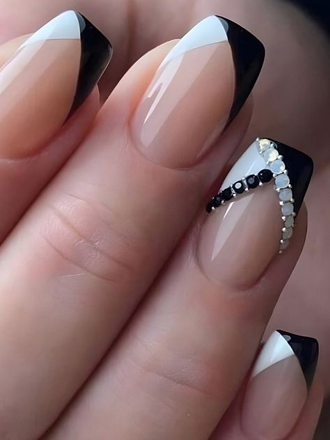 Black and White  Collar    Color Nails Embellished   Nail,Hand & Foot Care Rose Pattern Design, Black And White Nail, Black White Nails, Long Almond, Nagellack Trends, Graduation Nails, Black Nail Art, Her Nails, Super Nails