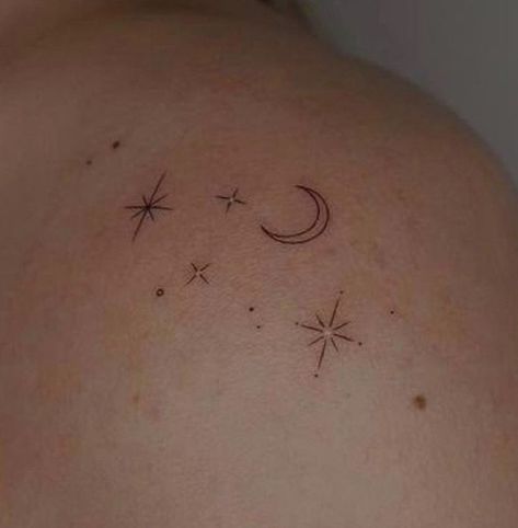 Star And Moon Tattoo Collar Bone, Pretty Tattoos Collar Bone, Minimalist Star Tattoo Design, Moon And Stars Rib Tattoo, Moon Star Tattoo Designs, Delicate Star Tattoo, Scattered Stars Tattoo, Collar Bone Star Tattoo, Moon And Stars Tattoo Matching