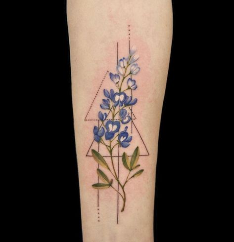 Bluebonnet Tattoo Men, Texas Flower Tattoo, Blue Bonnet Tattoo, Mini Tattoo Designs, Brazil Tattoo, Bluebonnet Tattoo, Texas Flowers, Tattoo Planning, Larkspur Tattoo