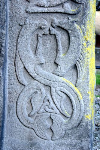 The Kelpie haunts deep dark water, the sound of their hooves is like rain in a thunderstorm and fills the listener with terror and the dread of being dragged into the still black waters. Entwined waterhorses. Design on Aberlemno Stone11 churchyard Horse Motif, Scotland Forever, Celtic Culture, Oc Inspo, Standing Stone, Celtic Art, Iron Age, Celtic Designs, Interesting Photos