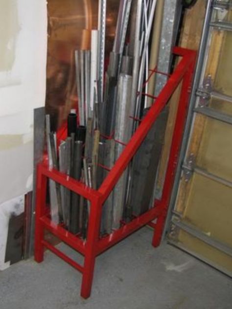 Officine In Garage, Steel Storage Rack, Welding Crafts, Welding Shop, Metal Storage Racks, Garage Storage Solutions, Welding Cart, Steel Storage, Diy Welding