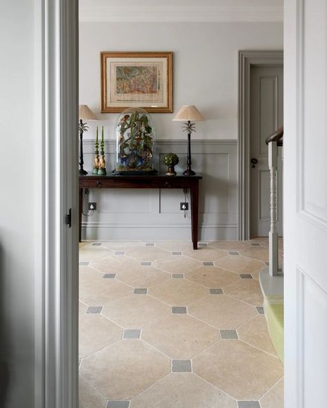 Greenwich House, Norfolk House, The Perfect House, Limestone Wall, Limestone Flooring, Limestone Tile, Perfect House, Interior Floor, Floor Finishes