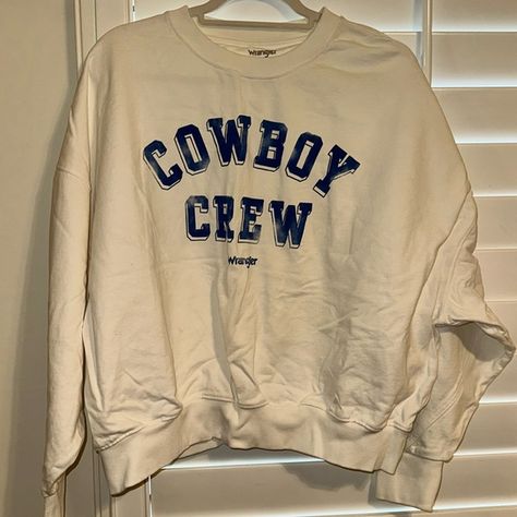 Wrangle Cowboy Crewneck Cowboy Crewneck, Cowboy, Color White, Crew Neck, Plus Fashion, Outfit Inspo, Jeans Shoes, Fashion Tips, Accessories Vintage