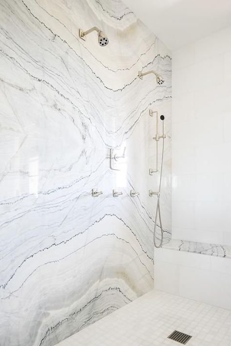 Cream and gray marble slab shower accent wall does not need added materials to stand out and make a statement of luxe and style. Shower Accent Wall, Marble Shower Walls, Marble Walls, Best Kitchen Design, Marble Showers, Bathroom Design Trends, Bad Inspiration, Gray Marble, Diy Bathroom Remodel