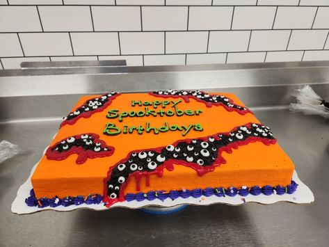 Halloween Themed Sheet Cakes, Halloween Sheet Cakes, Halloween Sheet Cake Ideas, Halloween Sheet Cake, Dairy Queen Cake, Queen Cake, Sheet Cake Designs, Halloween Cake Decorating, Birthday Sheet Cakes