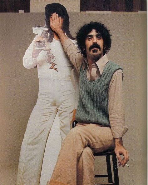 𝔪𝔞𝔱𝔠𝔥𝔰𝔱𝔦𝔠𝔨 ☆ on Instagram: "frank zappa ✿ - - - - - - - - - 🏷️ tags ↓ #frankzappa #frankzappafans #frankzappaforever #1970s #seventies #oldies #music #band #vintage #guitar #singer #70s #classicrock #rocknroll #musiclegends #oldiesmusic #musiclover #seventiesrock #rockmusic #musiclovers #70smusic #rocklegends #1970svintage #1970sfashion" Frank Vincent, Mothers Of Invention, Captain Beefheart, Chet Baker, Next Friday, Rick Springfield, Jazz Fusion, Music Pics, Oldies Music