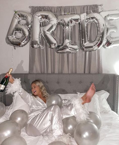 Meredith Lewis (Darling) on Instagram: "about last night… 🤐🫶🏼🍾💍 #bachelorette #bacheloretteweekend #bridetobe #2022bride #bacheloretteparty #aboutlastnight #fashion #beauty #lifestyle #wedding #bridalfashion" Night Before Wedding Sleepover, Bachelorette Picture Ideas, Bachelorette Photo Ideas, Bride Apparel, Bachelorette Photoshoot, Bachelorette Aesthetic, Hens Ideas, Bachelorette Vibes, White Bachelorette