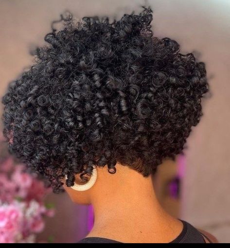 Natural Curly Bob, Hairstyles For Short Curly Hair, Natural Hair Bob, Short Natural Curly Hair, Black Hair Short Cuts, Natural Curly Hair Cuts, Tapered Natural Hair, Hair Short Cuts, Natural Hair Cuts