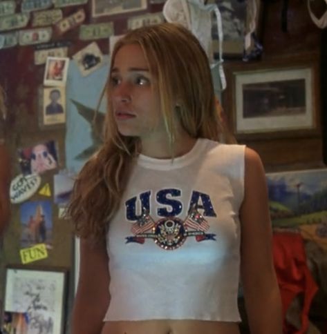 coyote ugly (2000) piper perabo screencap icon Violet Sanford, 2000s Fashion Inspiration, Piper Perabo, Coyote Ugly, Ugly Outfits, Clubbing Outfits, Cowgirl Aesthetic, Style Guru, Vintage Americana