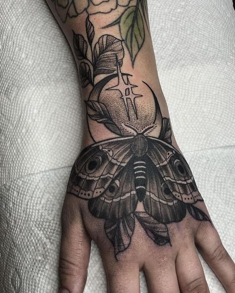 Moth Hand Tattoo Men, Insect Hand Tattoo, Hand Moth Tattoo, Bug Hand Tattoo, Neo Trad Hand Tattoo, Beetle Hand Tattoo, Bee Tattoo Hand, Hand Tattoos Spiritual, Trad Hand Tattoo