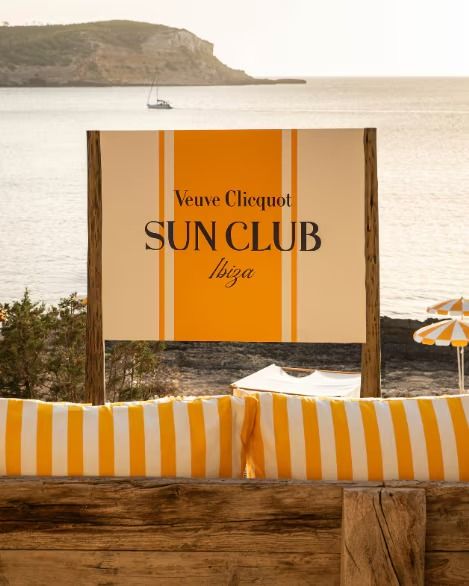 Veuve Clicquot Sun Club Ibiza Banner Beach Club Entrance, Beach Club Branding, Veuve Clicquot Aesthetic, Beach Club Design, Motel Ideas, Poolside Ideas, Ibiza Aesthetic, Record Bar, Ibiza Beach Club