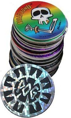 i'll trade 5 pogs and a pog case for that sweet brass Slammer. 90’s Nostalgia, 1990s Nostalgia, 00s Nostalgia, Childhood Memories 90s, Childhood Memories 2000, 90s Memories, 90s Toys, School Memories, 90s Childhood