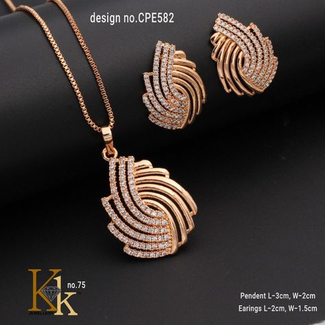 C'o+50 js Locket Set Design In Gold, Pendent Set Gold, Unique Gold Jewelry, Unique Gold Jewelry Designs, Gold Jewelry Designs, Bride Jewelry Set, Gold Bangles For Women, New Gold Jewellery Designs, Gold Earrings Models