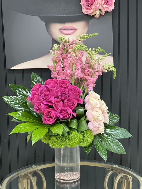 Expensive Flowers Arrangements, Flowers Arrangements Ideas, Vintage Flower Arrangements, Luxury Flower Arrangement, Tall Floral Arrangements, Orchid Flower Arrangements, Floristry Design, Rose Flower Arrangements, Large Flower Arrangements