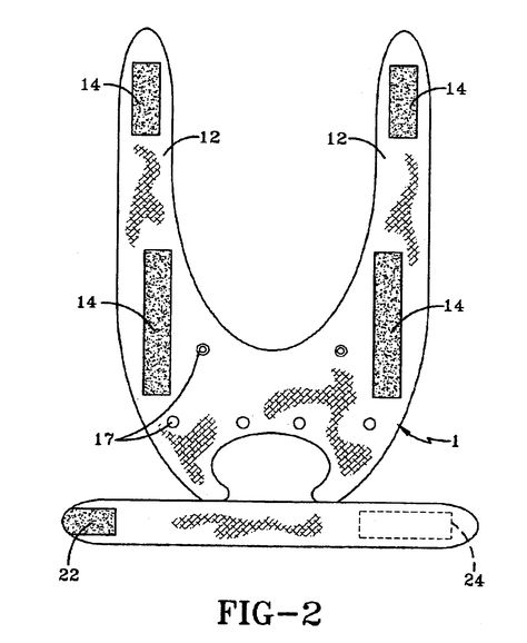 Brevet US7213791 - Baby bottle holder for self-feeding Travel Pillow Diy, Baby Crib Diy, Baby Bottle Holders, Bottle Sling, Baby Sewing Projects, Holding Baby, Diy Holder, Small Sewing Projects, Baby Projects