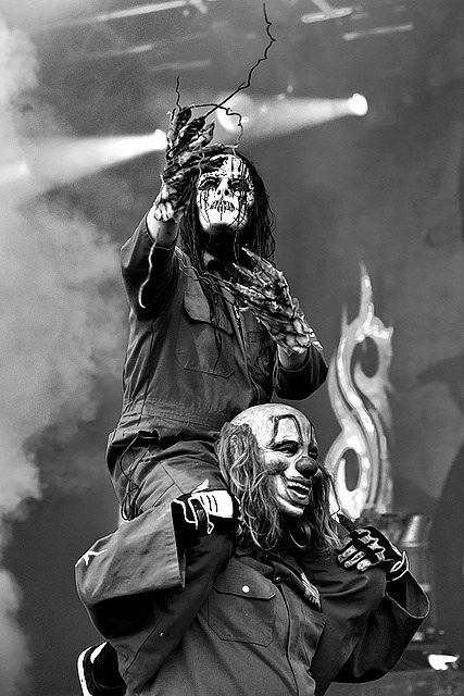 Joey & Clown - Slipknot Slipknot Videos, Arte Heavy Metal, Craig Jones, Mick Thomson, Chris Fehn, Slipknot Band, Paul Gray, Rock Band Posters, Nirvana Kurt