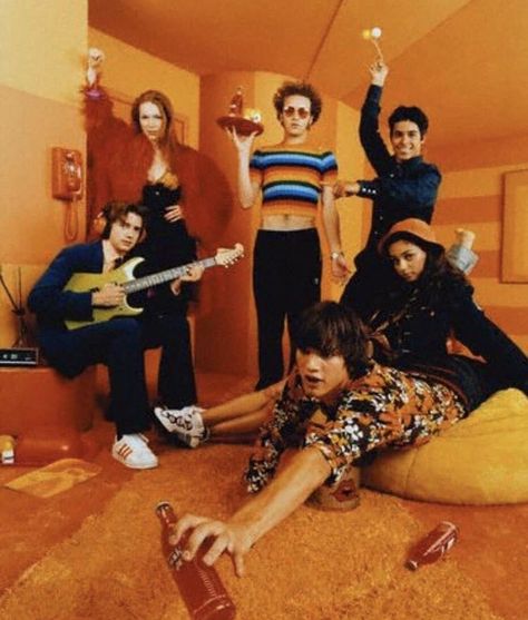 That 70s show promo shoot, 98’ 70s Show Aesthetic, That 70s Show Aesthetic, Eric Forman, 70 Show, 70s Show, 70s Aesthetic, This Is Your Life, That 70s Show, Time Flies