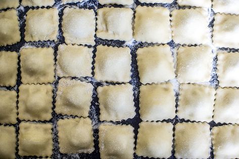 Short Rib Ravioli Short Rib Ravioli, Ravioli From Scratch, Cavatelli Recipe, Ravioli Recipe Homemade, Rib Meat, Pasta Roller, Ravioli Recipe, Cheese Ravioli, Short Rib