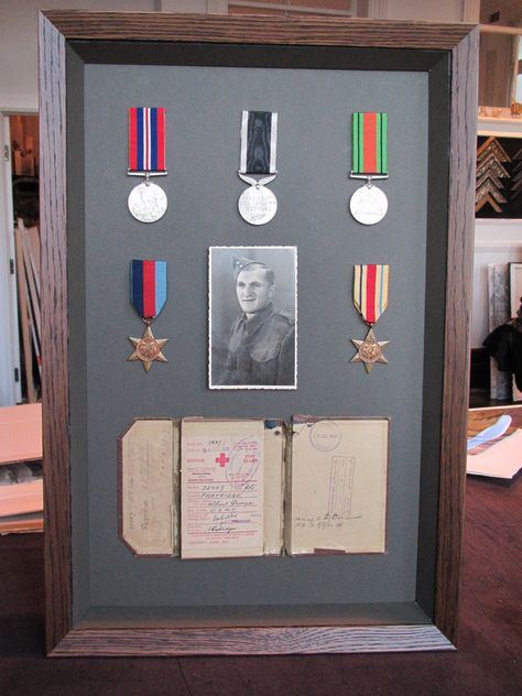 We specialise in framing war memorabilia. The perfect way to display and enjoy a collection of medals from a family member. Too special to be kept in a drawer... Medals Display Ideas, Medal Display Case, Medals Display, Shadow Box Ideas, Military Shadow Box, Memorabilia Display, Trophy Display, Family History Projects, Vision Board Ideas