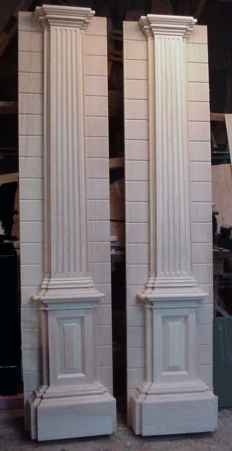 Colonial Home Design, Twist Ideas, Custom Interior Doors, Cornice Design, Colonial Homes, Pillar Design, Colonial Exterior, Classic House Exterior, Colonial Home