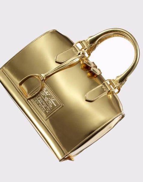 Ralph Lauren Handbags, Gold Everything, Quilted Wallet, Gold Handbags, Handbag Heaven, Quality Handbags, Lady Dior Bag, Gold Fashion, Beautiful Bags