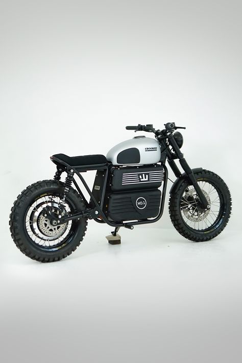 Custom electric scrambler by Crooked Motorcycles E Motorcycle, Electric Scrambler, Custom Electric Bike, Electric Cycle, Electric Scooter Design, Electric Transportation, Scooter Design, Bike Ideas, Concept Motorcycles