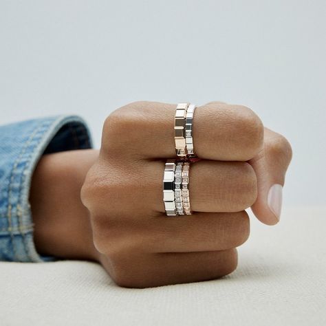 Don’t settle for simple, settle for cool and edgy. Play with light as you stack away with Chopard #IceCube rings. Geometric, sophisticated and meticulously crafted, these #Chopard icons exude minimalist elegance. DISCOVER CHOPARD ICE CUBE COLLECTION AT STEPHANIDES BOUTIQUES. #stephanides #chopard #finejewelry #luxurylifestyle Chopard Ice Cube, Chopard Ring, Ice Cube, Luxury Lifestyle, Fine Jewelry, Boutique, Ring