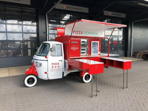 Pizza Cart, Ice Cream Kiosk, Fast Food Truck, Coffee Kiosk, Food Truck Food, Food Stall Design, Pizza Food Truck, Pizza Truck, Dog Cart