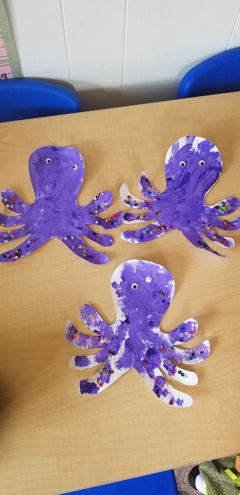 Today learned about color purple .Painted a beautiful Octopus and decorated with sequins 🐙 Purple Projects For Preschool, Purple Crafts Preschool, Color Purple Crafts For Preschoolers, Octopus Crafts For Preschoolers, Preschool Purple Crafts, Color Purple Activities For Toddlers, O Is For Octopus Craft, Purple Toddler Crafts, Color Blue Crafts For Preschool