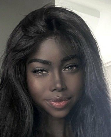 Bambi Face, Nyla Lueeth, Dark Skin Beauty, Black Barbie, Dark Skin Women, Princesa Diana, Feminine Beauty, Face Hair, Pretty Selfies